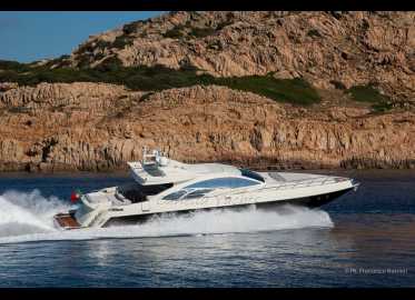 Azimut 86 S